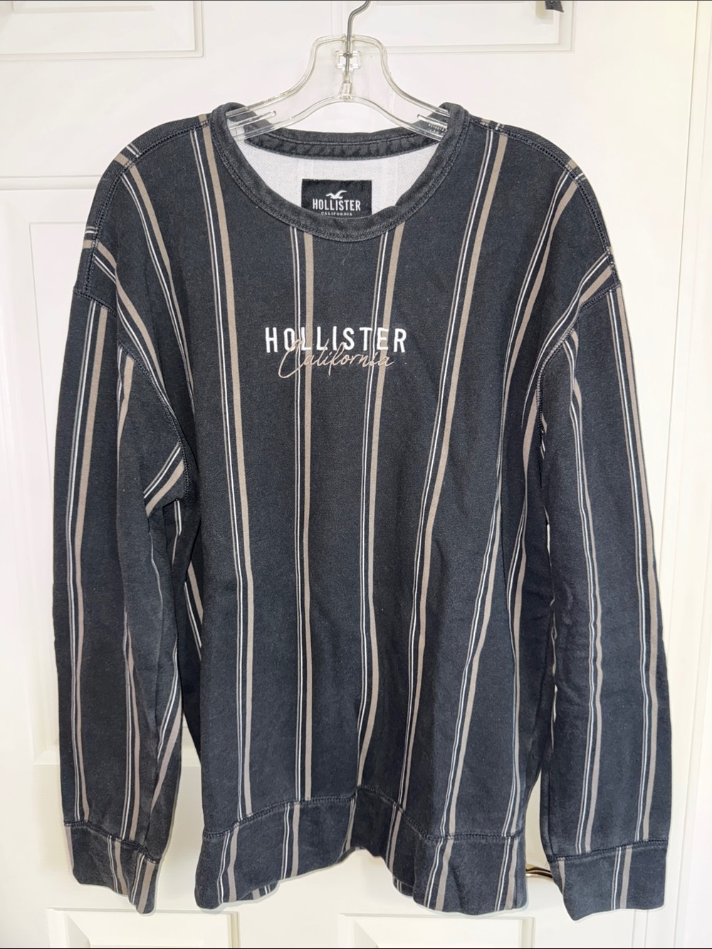 Hollister Black and Cream Vertical-Stripe Crewneck Sweatshirt